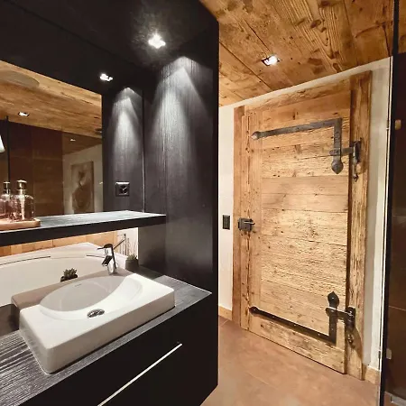 Апартаменты Reseda 222