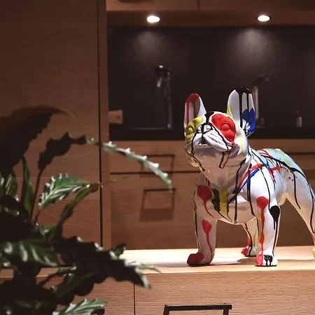 Apartamento Reseda 222 *